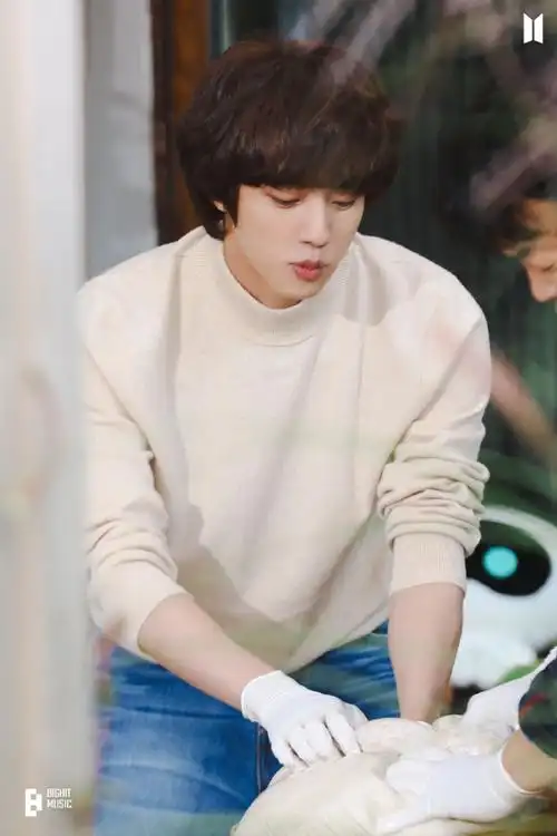 金硕珍心动瞬间##金硕珍似是星辉清朗