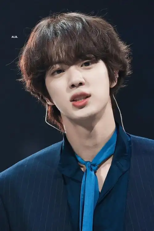 金硕珍存在即美好