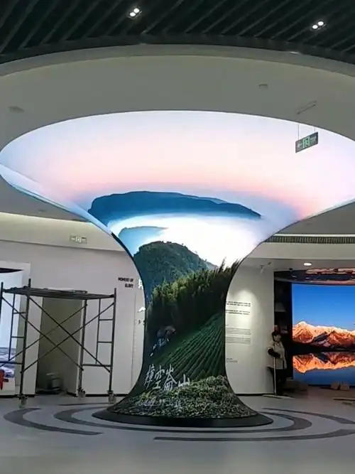 科技展厅展厅设计led显示屏led大屏幕异形屏鸡尾酒杯