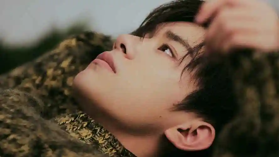 易烊千玺好看的背景图片男生专用吴宣仪图片吴宣仪图片刘亦菲三屏壁纸