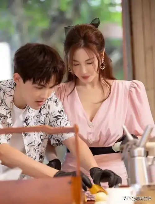 庞博说妻子给他安全感 网友:羡煞旁人的爱情-第6张图片-抖音秀